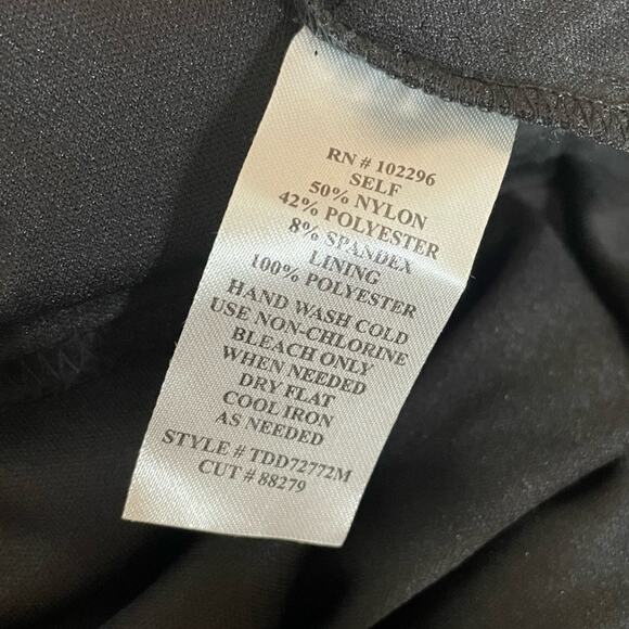 Connected Apparel Cutout-Detail Lace Maxi Dress Black Women’s Sz 10 - Picture 6 of 6